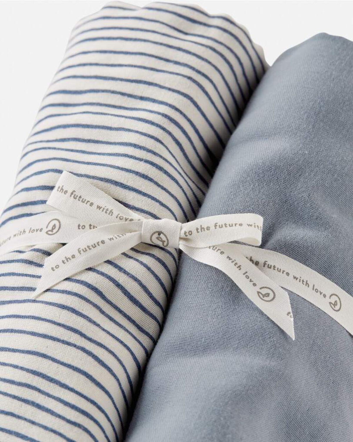 Baby 2-Pack Organic Cotton Muslin Swaddle Blankets - Image 2