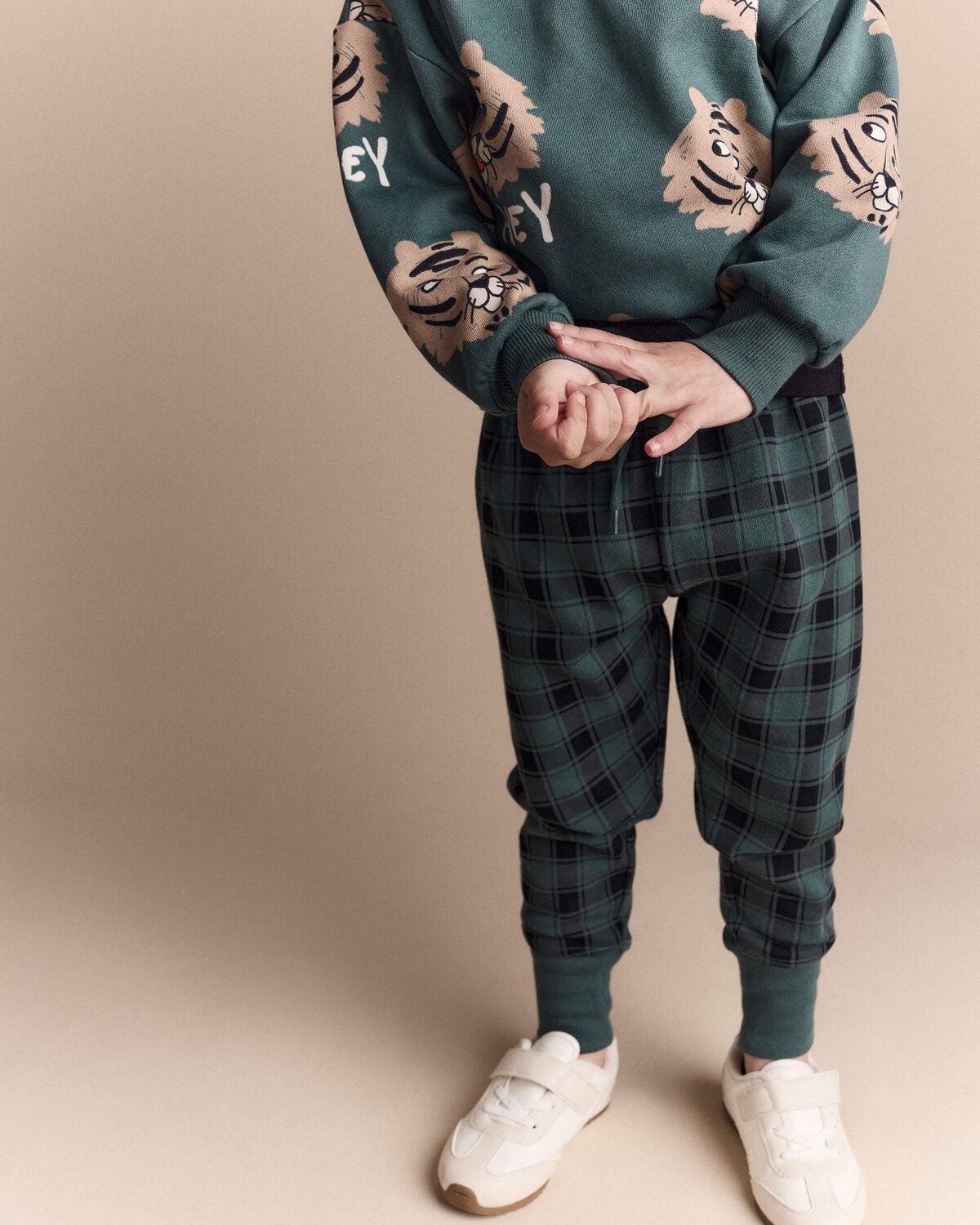 Toddler No-Seam Jogger Pant in Plaid - Green/Black - Image 3