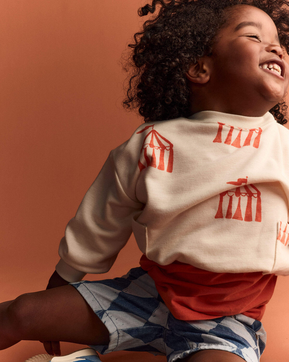 Toddler Otter Sweatshirt™ with Pockets in Big Top Print - Cream - Image 5