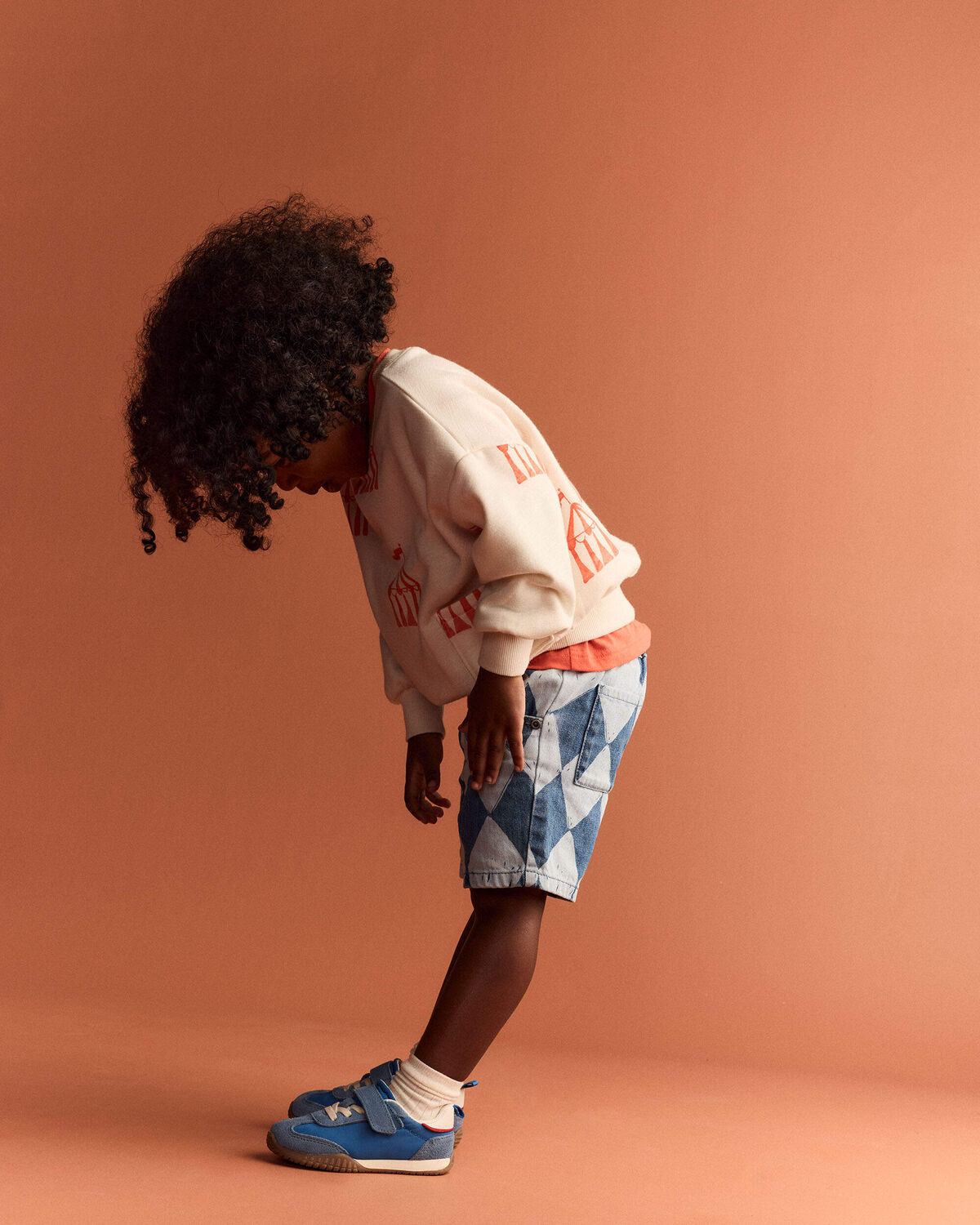 Toddler Otter Sweatshirt™ with Pockets in Big Top Print - Cream - Image 6