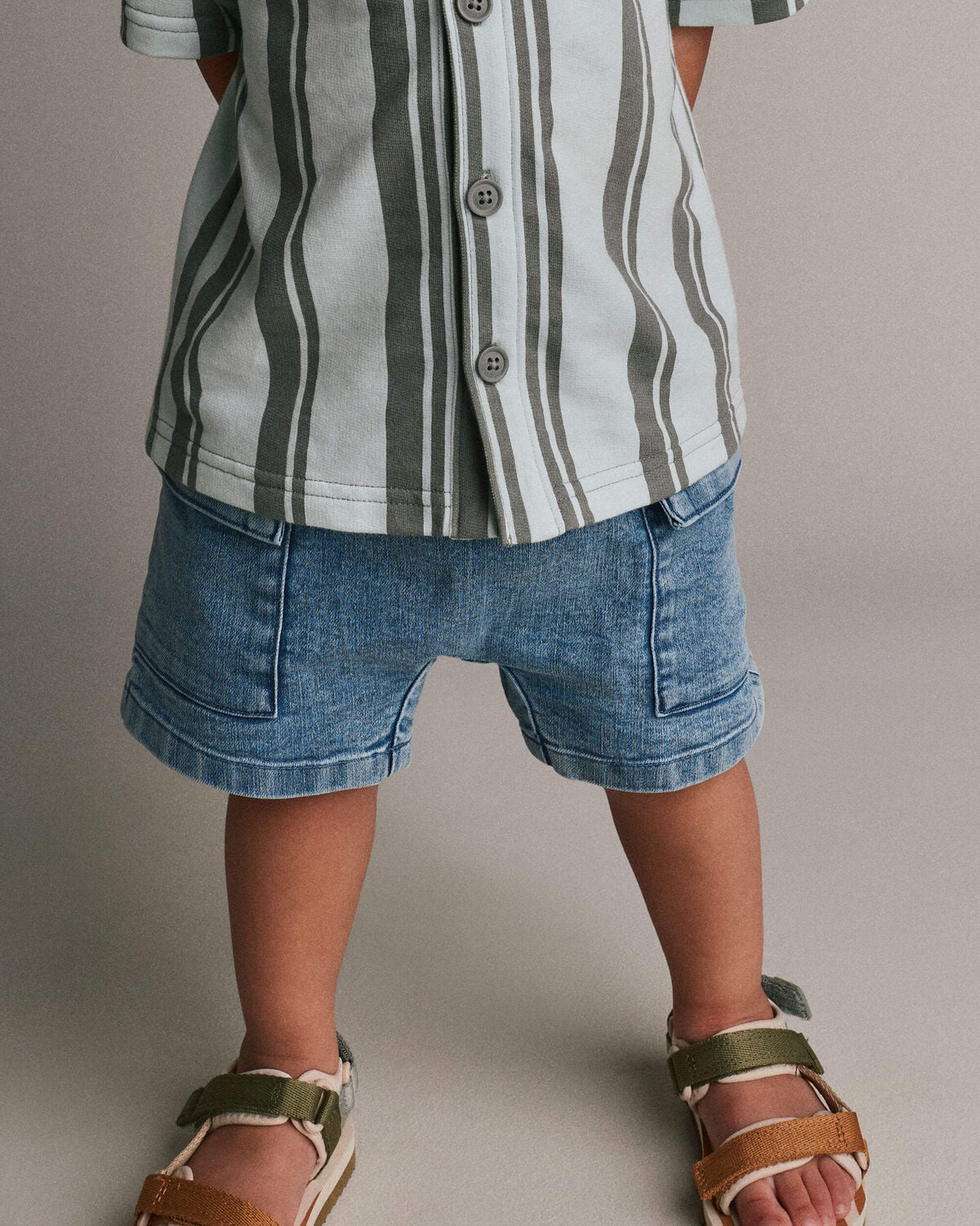 Toddler Boy Cargo Shorts in Denim - Image 5