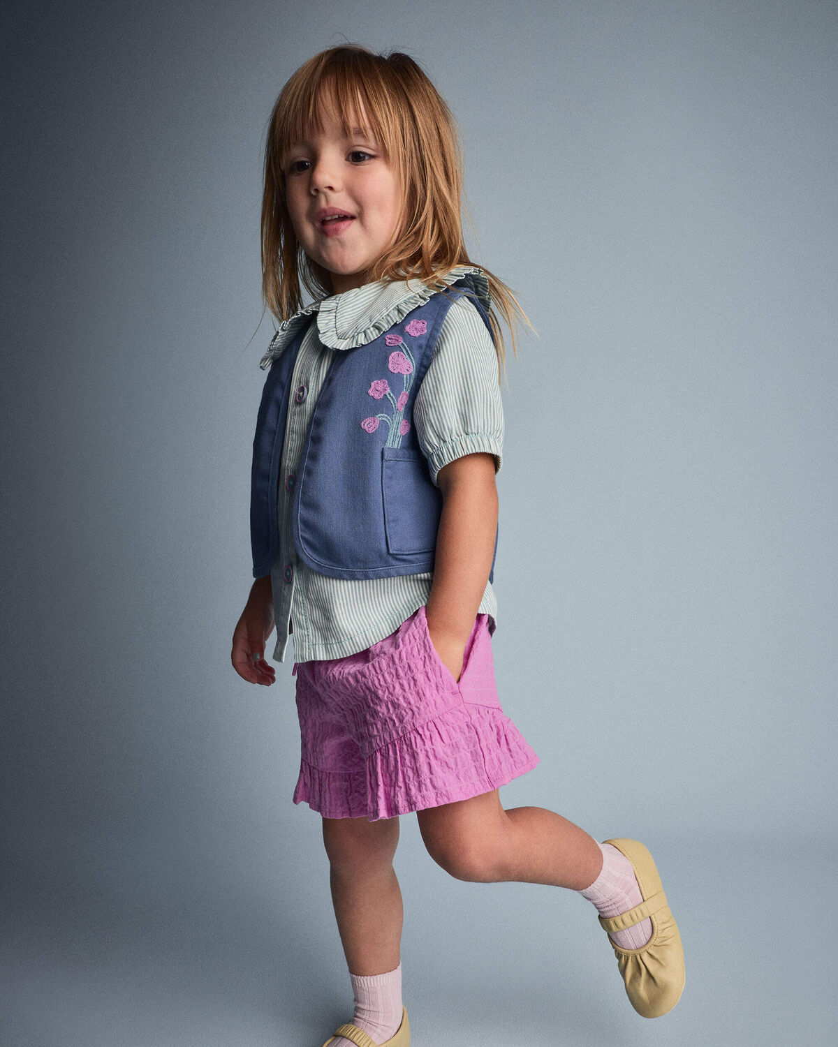 Toddler Girl Embroidered Cropped Vest with Otter Pockets - Slate Blue