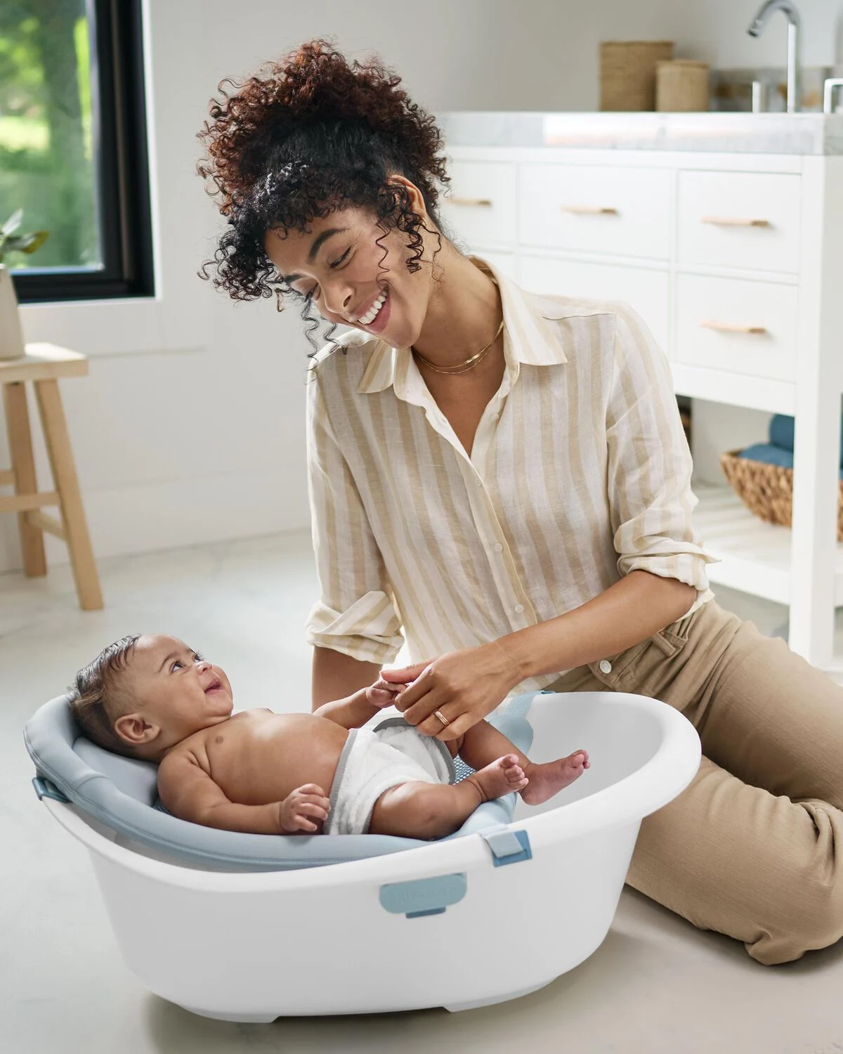 Wave 4-in-1 Baby Bath Tub - Image 2