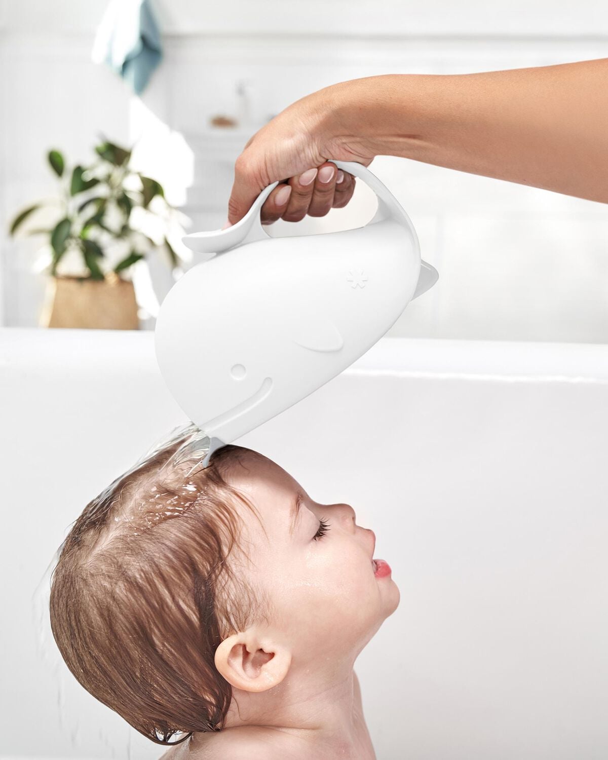 MOBY® Waterfall Bath Rinser - White - Image 2
