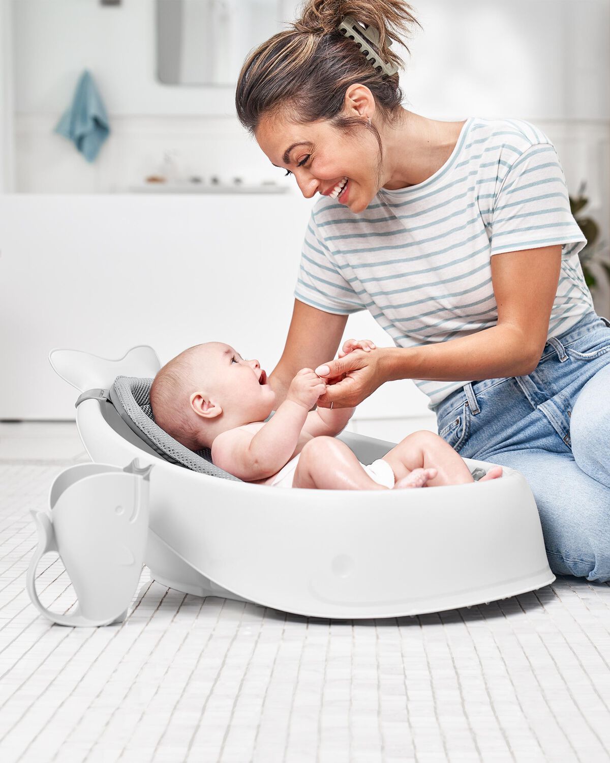 MOBY® Waterfall Bath Rinser - White - Image 6
