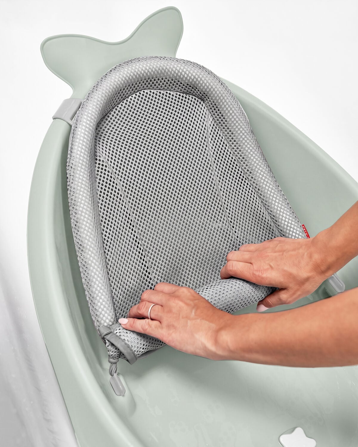 Moby Smart Sling 3-Stage Tub -Sage - Image 4